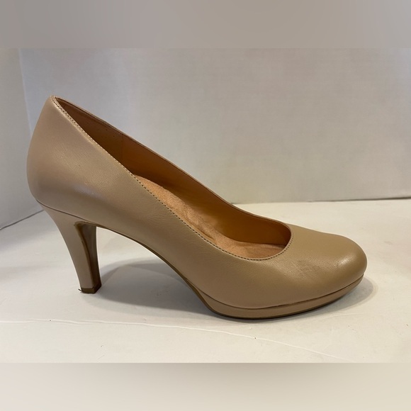 Naturalizer Nude Beige Leather Heel Shoes Size 8 1/2 M - Picture 3 of 11